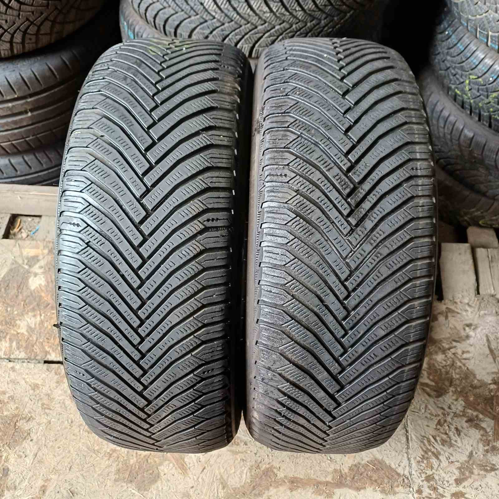 Michelin Alpin 7 215/60R16